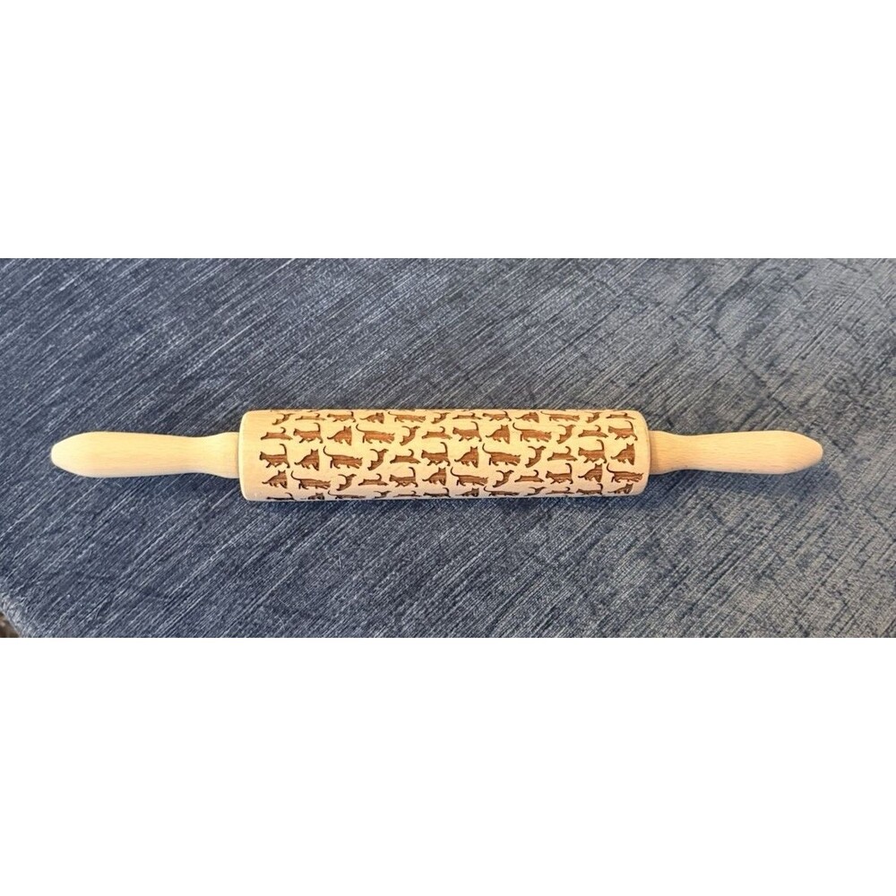 Engraved Wooden Rolling Pin With Handles Cat Pattern NEW